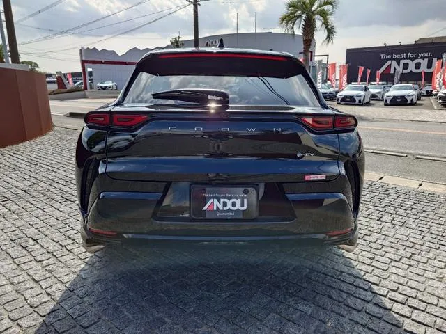 Toyota CROWN SPORT Z 2024 — миниатюра 3