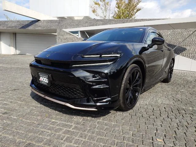 Toyota CROWN SPORT Z 2024 — фото 1, купить с доставкой в Москву