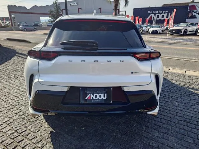 Toyota CROWN SPORT Z 2025 — миниатюра 3