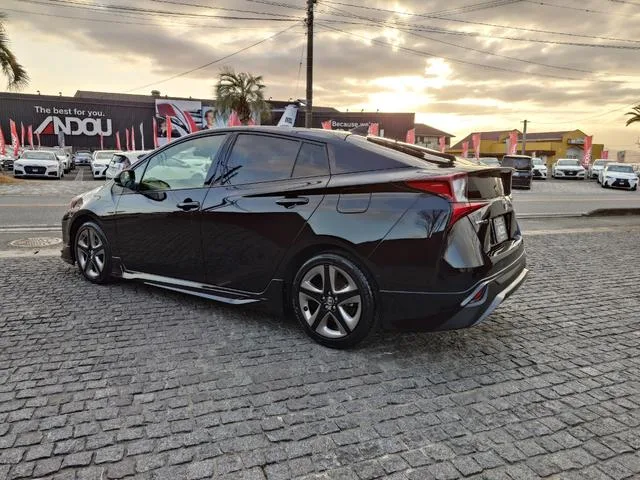 Toyota Prius A TOURING SELECTION 2022 — миниатюра 3