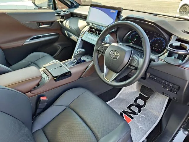 Toyota HARRIER HYBRID Z LEATHER PACKAGE 2024 — миниатюра 4