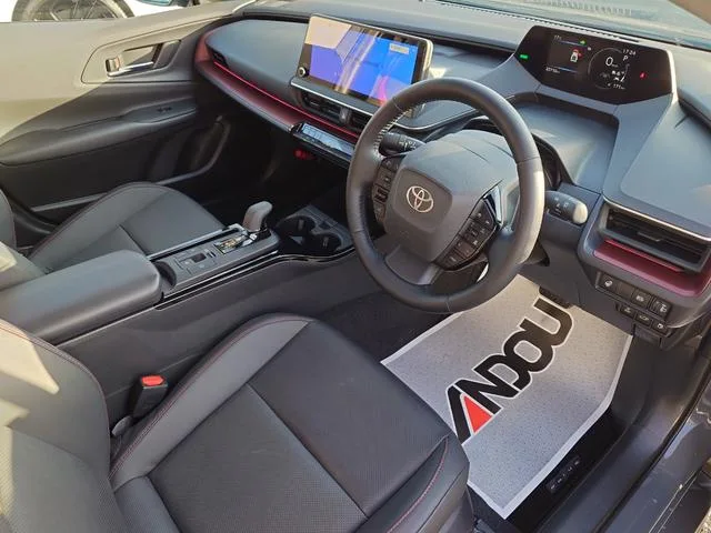 Toyota Prius Z 2024 — миниатюра 4