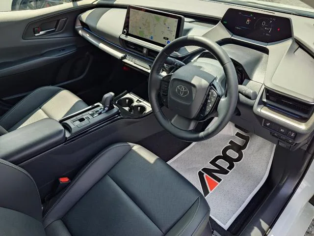Toyota PRIUS Z 2025 — миниатюра 4