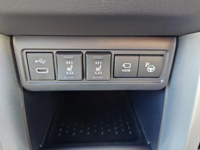 Toyota CorollaCross HYBRID Z 2024 — миниатюра 5