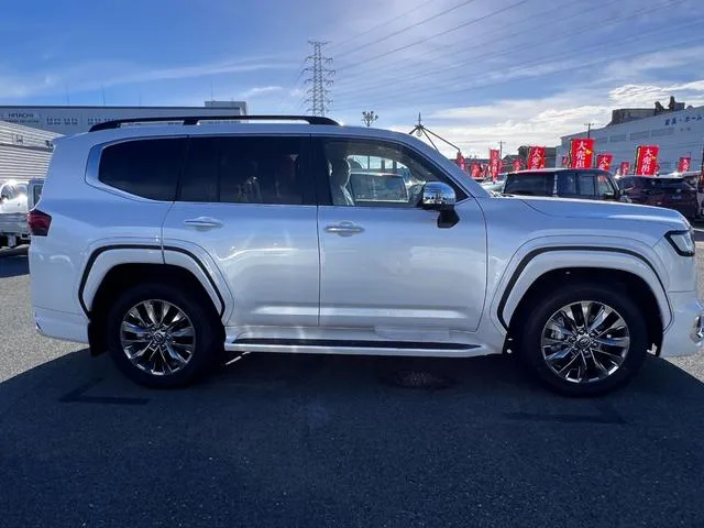 Toyota LAND CRUISER ZX 2023 — миниатюра 2