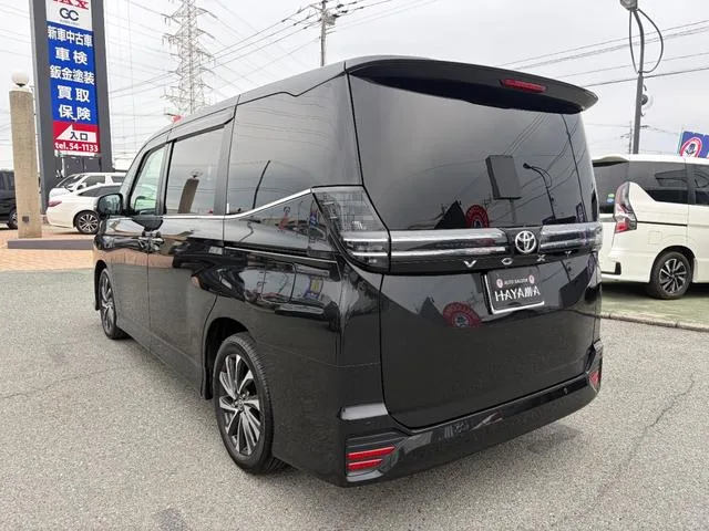 Toyota VOXY S-Z 2025 — миниатюра 2