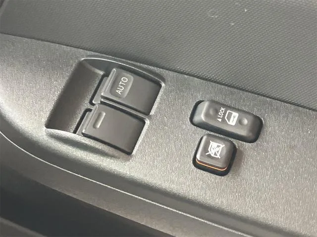 Toyota HIACE VAN LONG DX GL PACKAGE 2025 — миниатюра 3