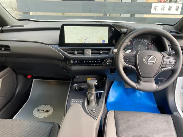 Lexus UX UX250H VERSION L 2023 — миниатюра 2