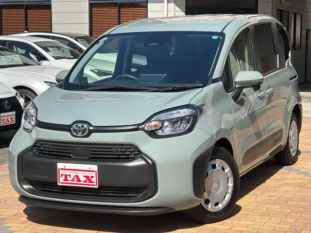 Toyota SIENTA X 2022 — фото 1, купить с доставкой в Москву