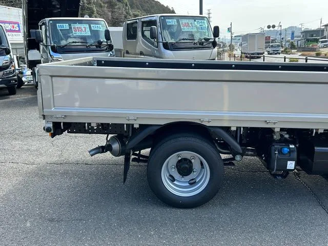 Mitsubishi Fuso CANTER 2025 — миниатюра 4
