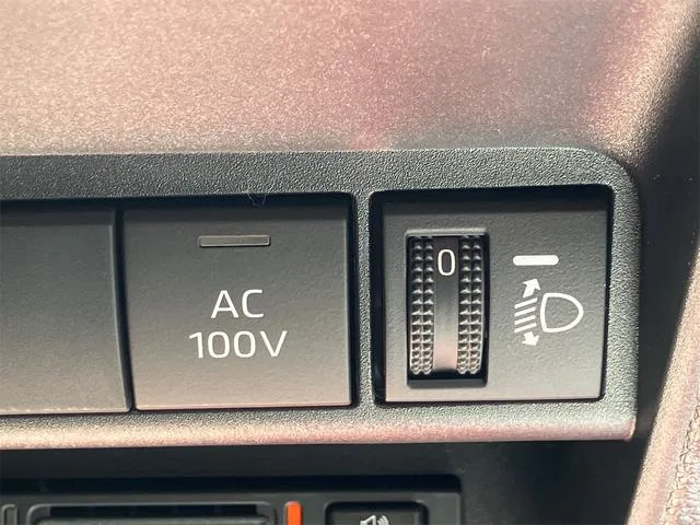 Toyota AQUA G 2025 — миниатюра 3