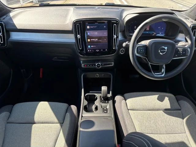 Volvo XC40 PLUS PRO B3 2022 — миниатюра 4