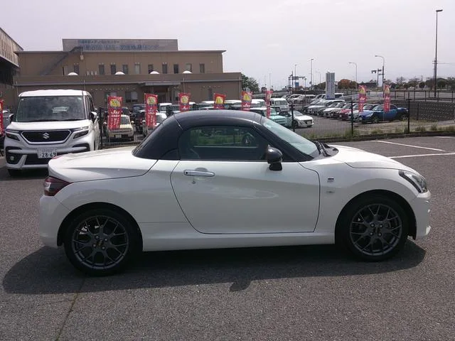 Toyota Copen GR SPORT 2023 — миниатюра 2