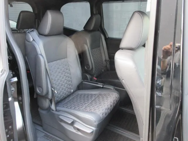 Toyota VOXY HYBRID S-Z 2023 — миниатюра 4