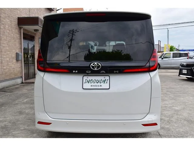 Toyota NOAH G 2022 — миниатюра 3