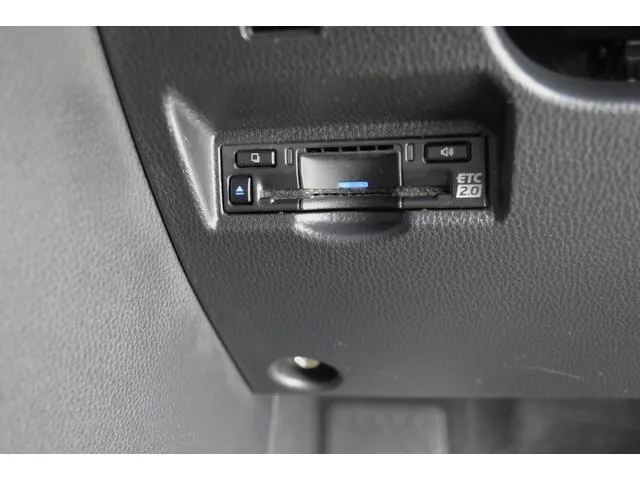 Toyota NOAH G 2022 — миниатюра 4