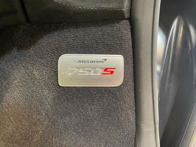 McLaren 750S SPIDER BASE GRADE 2024 — миниатюра 4
