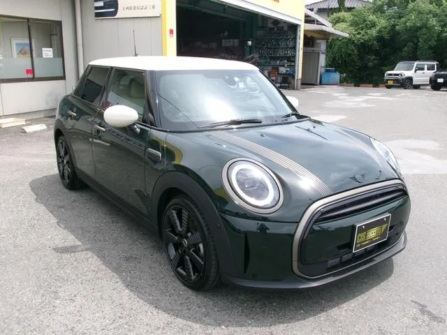 MINI MINI COOPER RESOLUTE EDITION 2023 — миниатюра 3