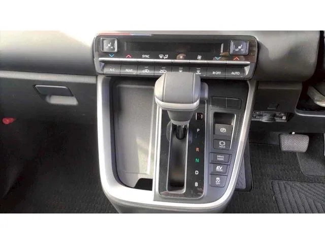 Toyota VOXY HYBRID S-Z 2022 — миниатюра 3