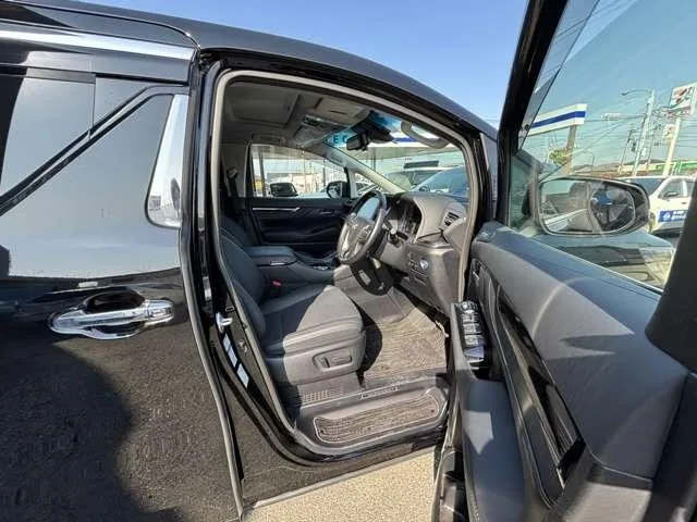 Toyota ALPHARD HYBRID G L PACKAGE 2022 — миниатюра 4