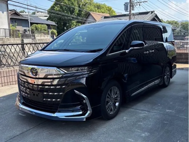 Toyota ALPHARD Z 2024 — фото 1, купить с доставкой в Москву