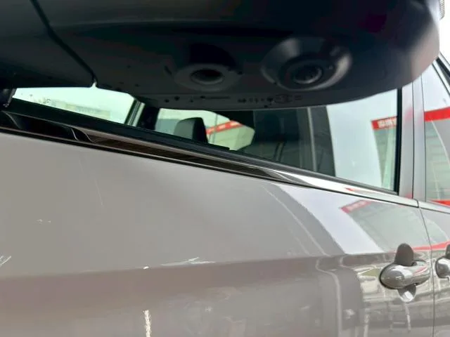 Toyota NOAH HYBRID S-Z 2025 — миниатюра 4