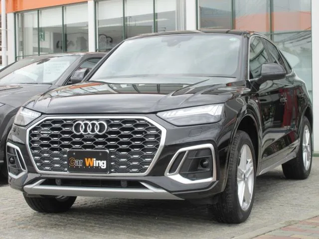 Audi Q5 Sportback 40TDI QUATTRO S LINE 2023 — фото 1, купить с доставкой в Москву