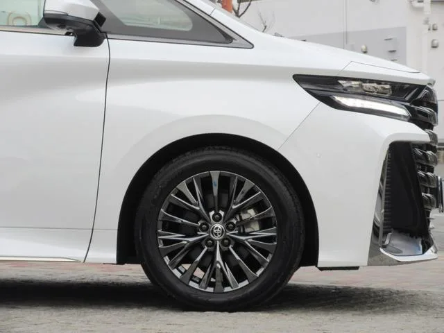 Toyota VELLFIRE HYBRID Z PREMIER 2025 — миниатюра 3
