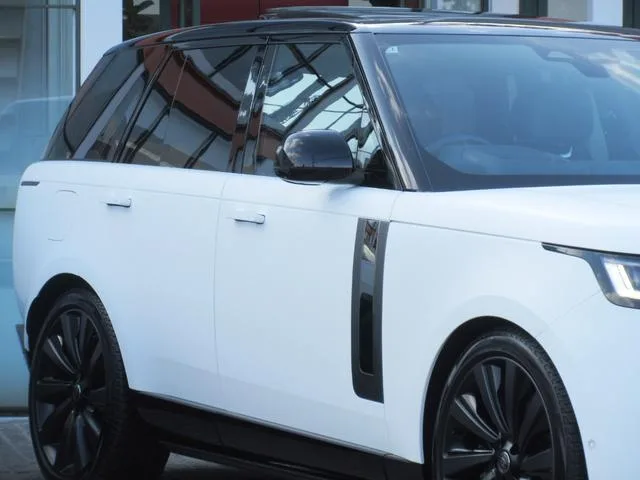 Land Rover RANGE ROVER SV P615 STANDARD WHEELBASE 2025 — миниатюра 4