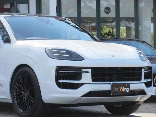 Porsche Cayenne Coupe CAYENNE GTS COUPE 2024 — миниатюра 2