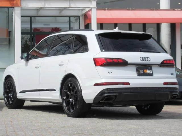 Audi Q7 55TFSI QUATTRO S LINE 2025 — миниатюра 5