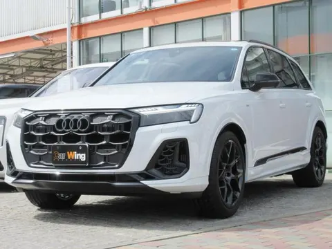 Audi Q7 2025 купить в Москве