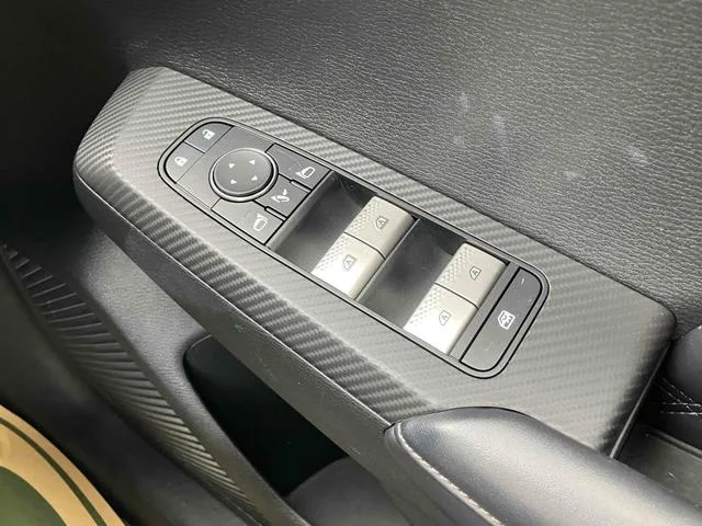 Mitsubishi OUTLANDER PHEV P 2023 — миниатюра 3