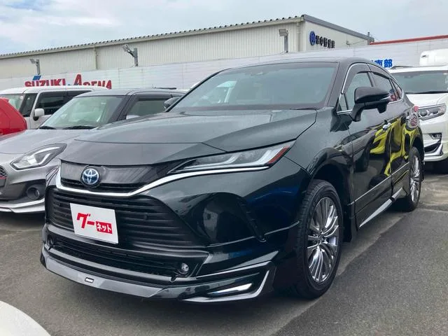 Toyota HARRIER HYBRID G 2023 — фото 1, купить с доставкой в Москву