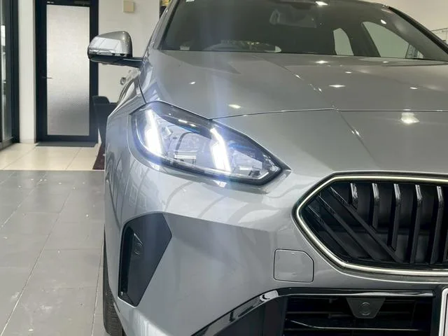 BMW 1 SERIES 120 M SPORT 2025 — миниатюра 2