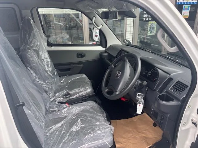 Toyota TOWNACE VAN 2026 — миниатюра 2