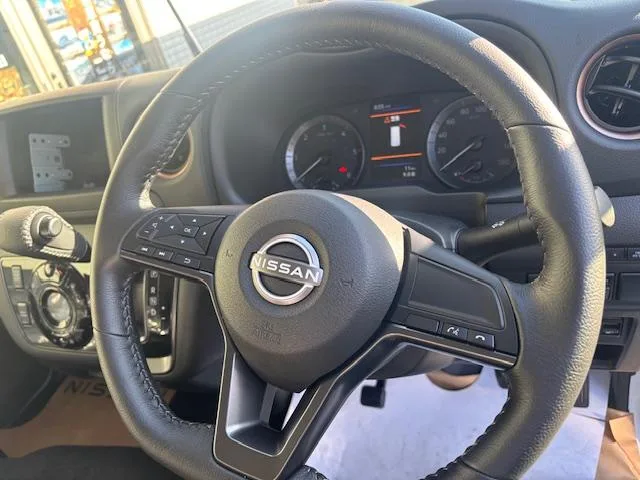 Nissan CARAVAN 2026 — миниатюра 5