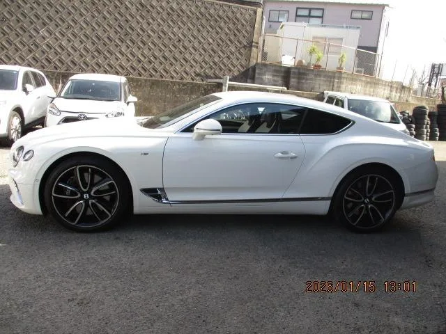 Bentley CONTINENTAL GT V8 2022 — миниатюра 4