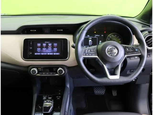Nissan KICKS X TWO TONE INTERIOR EDITION 2024 — миниатюра 3