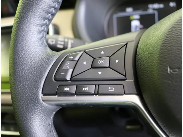 Nissan KICKS X TWO TONE INTERIOR EDITION 2024 — миниатюра 5