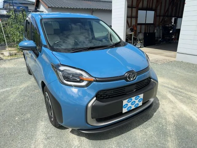 Toyota SIENTA HYBRID Z 2022 — миниатюра 2