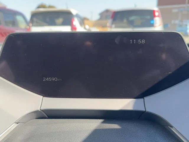 Toyota PRIUS Z 2023 — миниатюра 5