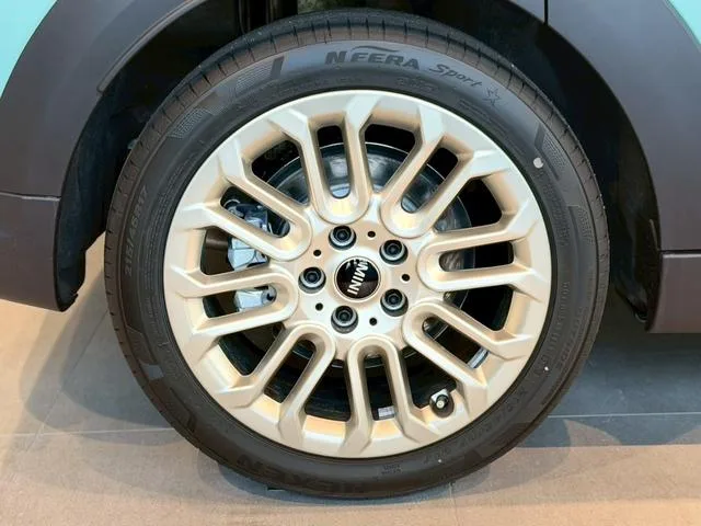 MINI MINI COOPER S FAVOURED TRIM 2025 — миниатюра 2