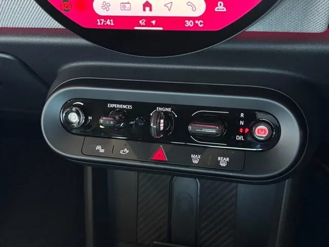MINI MINI COOPER S FAVOURED TRIM 2024 — миниатюра 4
