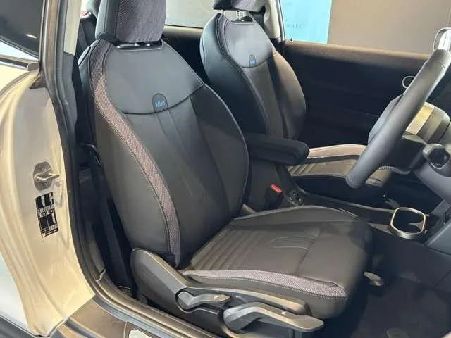 MINI MINI COOPER S CLASSIC TRIM 2024 — миниатюра 3