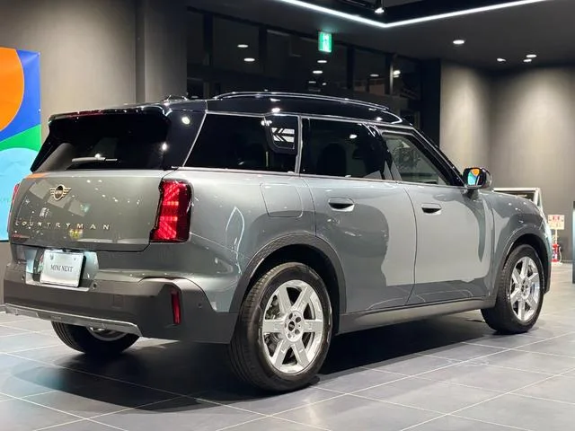 MINI MINI COUNTRYMAN D CLASSIC TRIM 2024 — миниатюра 2