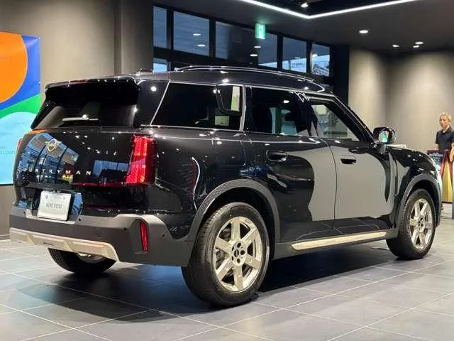 MINI MINI COUNTRYMAN C FAVOURED TRIM 2024 — миниатюра 2