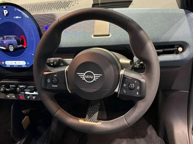 MINI MINI 2025 — миниатюра 3