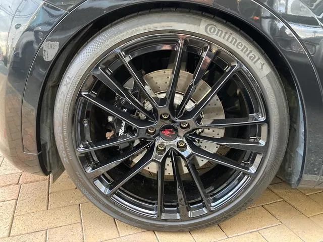 Maserati LEVANTE GTS 2024 — миниатюра 3