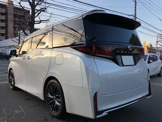 Toyota VELLFIRE HYBRID Z PREMIER 2025 — миниатюра 4